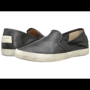Frye Black Dylan Slip-On Vintage Fashion Sneaker 10M